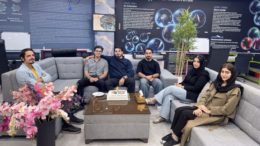 ⁣🎉 چهار سال نوآوری و تجربه در متاورس رنگ | جشن چهارمین سالگرد ۱۵ آبان